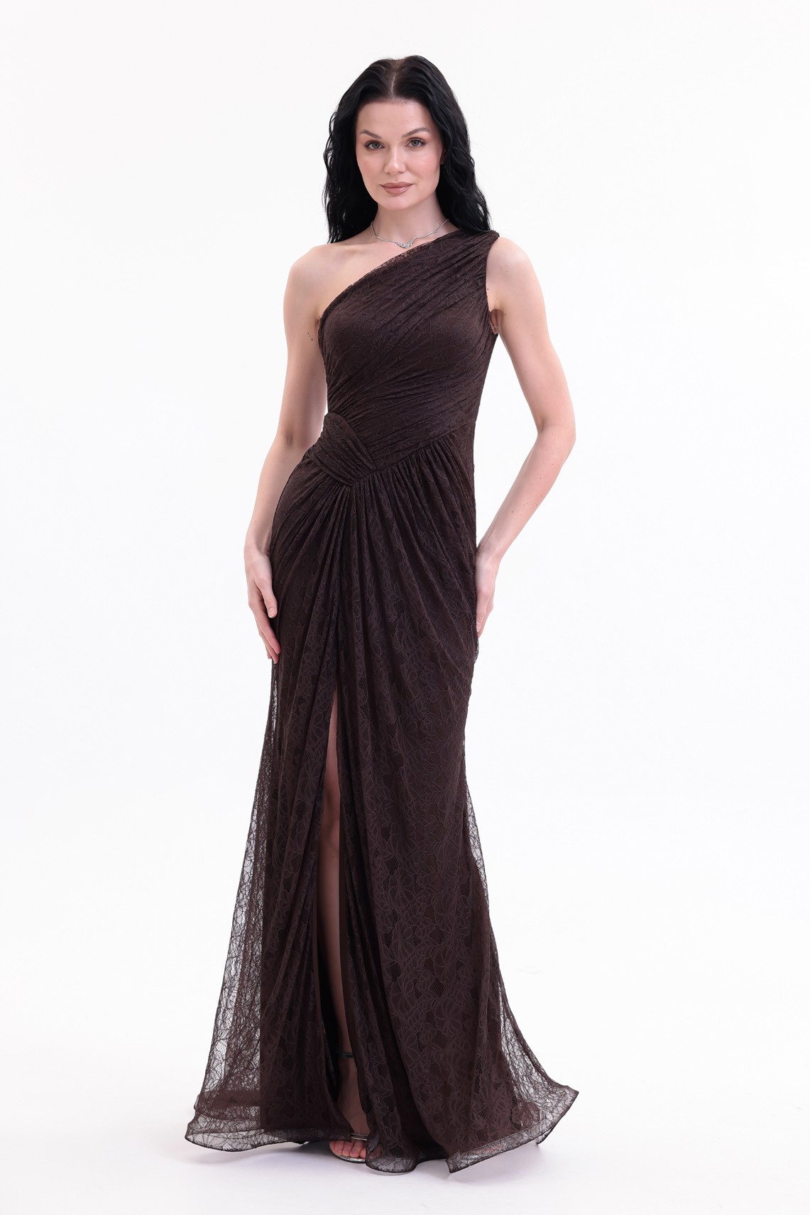 BDM Exclusive Dantel Drape Detaylı Tek Omuz Yırtmaçlı Premium Abiye Elbise