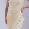 BDM Exclusive Saten Pileli Drape Detaylı Straplez Yırtmaçlı Uzun Abiye Elbise