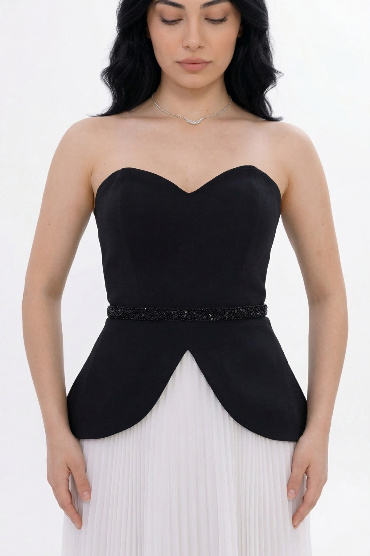 BDM Exclusive Straplez Kalp Yaka Peplum Taş Kemerli Premium Abiye Elbise