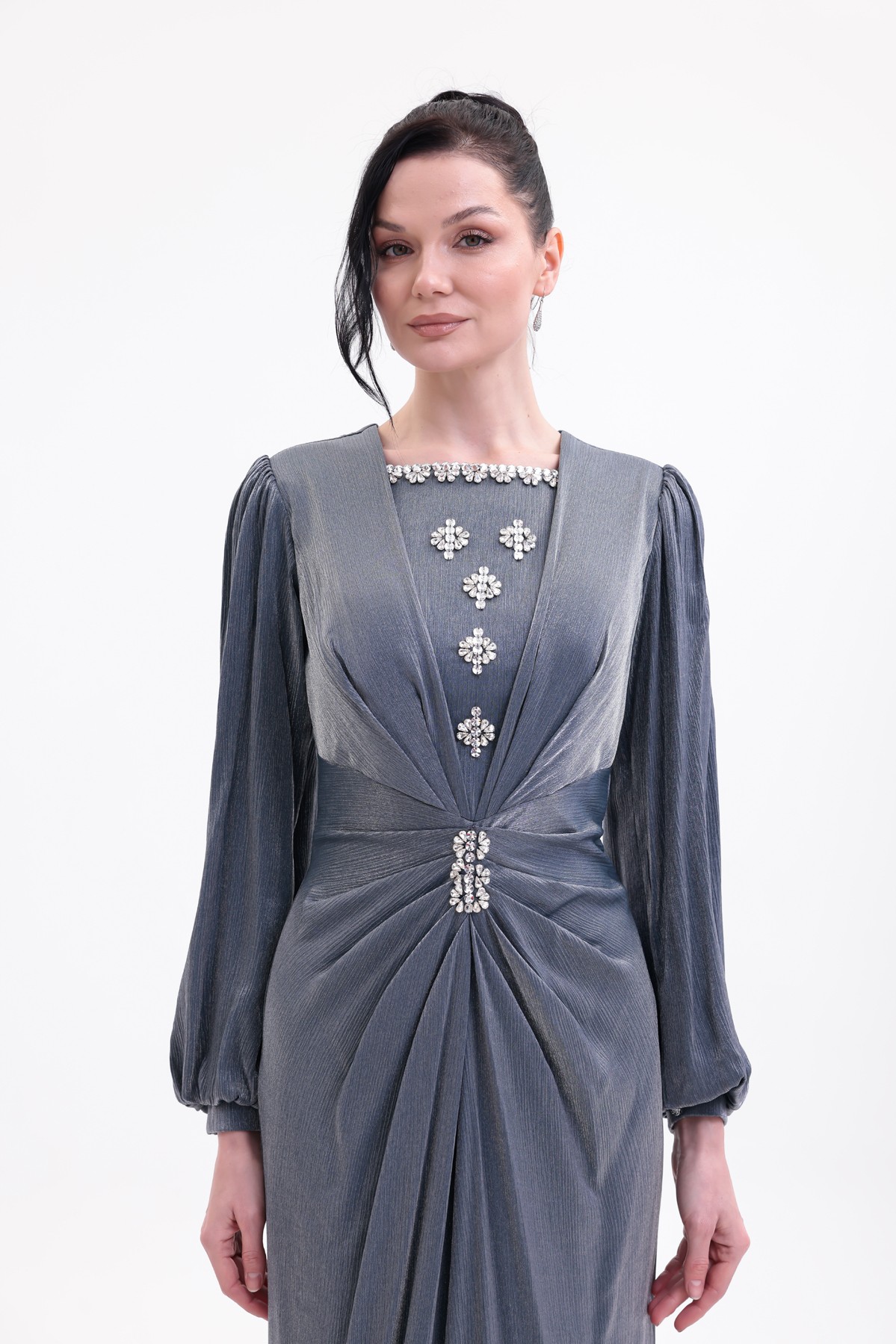 BDM Exclusive Taş Detaylı Drape Gövdeli Uzun Kollu Premium Abiye Elbise