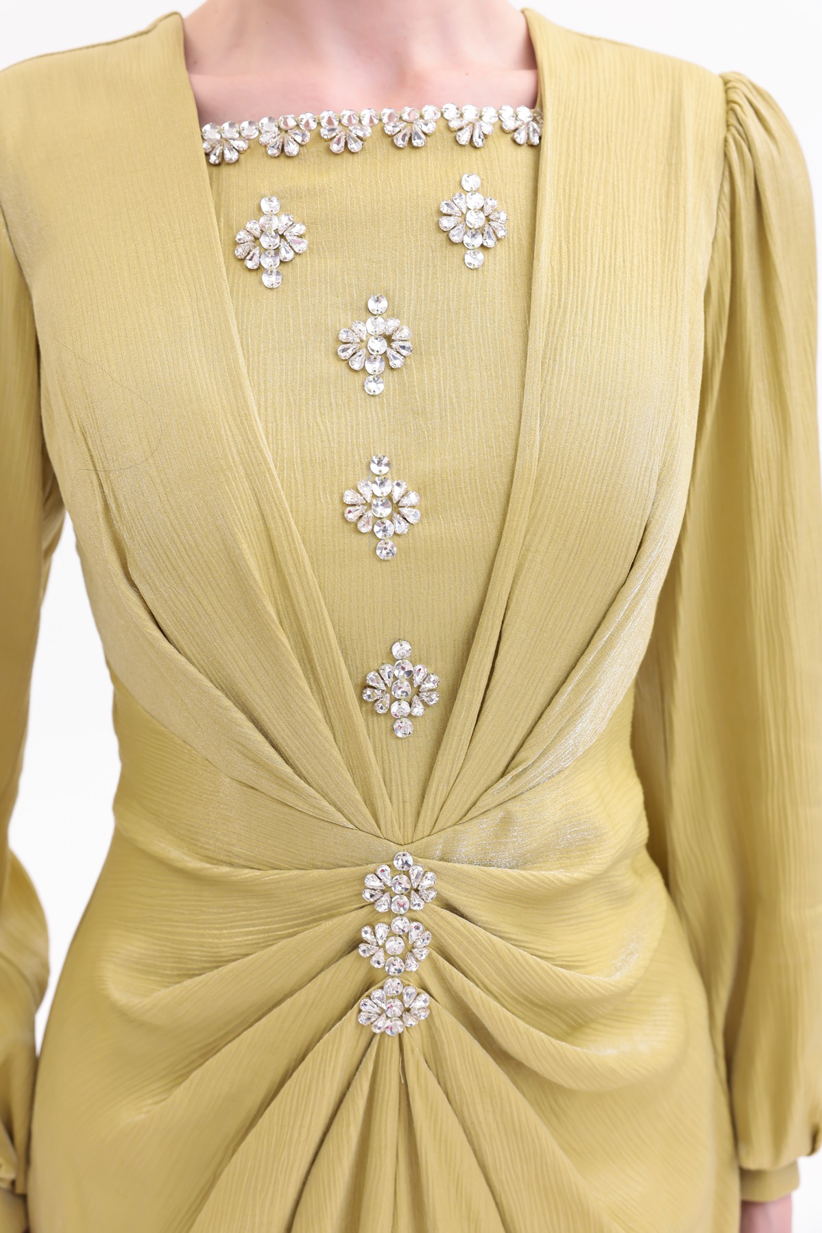 BDM Exclusive Taş Detaylı Drape Gövdeli Uzun Kollu Premium Abiye Elbise