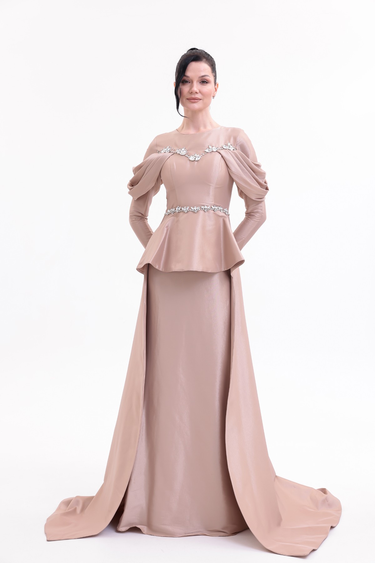BDM Exclusive Tafta Taş İşlemeli Drape Kollu Peplum Premium Abiye Elbise