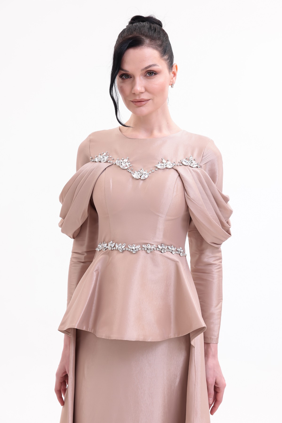 BDM Exclusive Tafta Taş İşlemeli Drape Kollu Peplum Premium Abiye Elbise