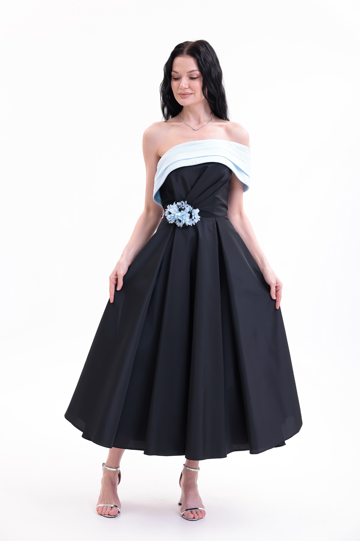 BDM Exclusive Tafta Çiçek Detaylı Off-Shoulder Premium Abiye Elbise