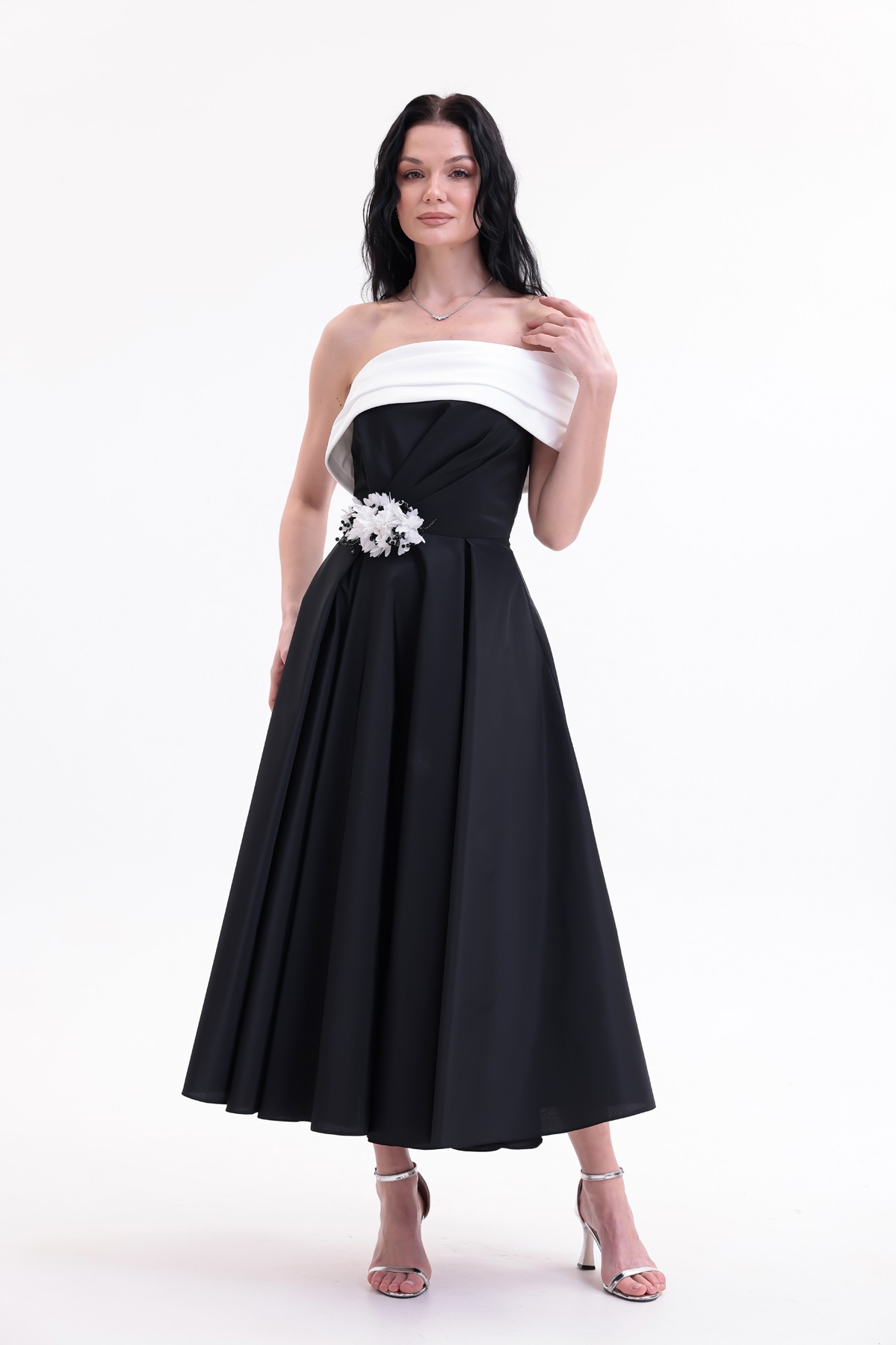 BDM Exclusive Tafta Çiçek Detaylı Off-Shoulder Premium Abiye Elbise
