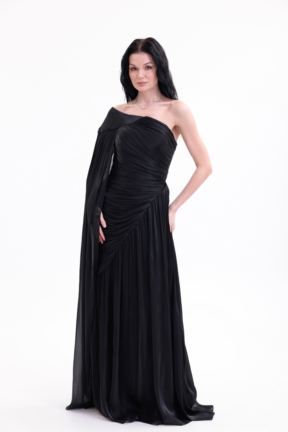 BDM Exclusive Parlak Şifon Drape Kollu Tek Omuz Premium Abiye Elbise