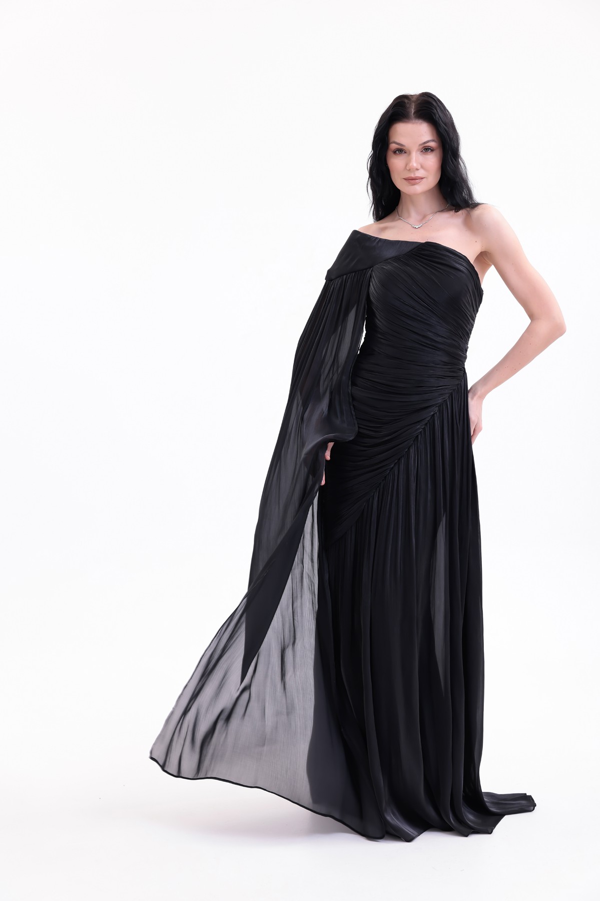 BDM Exclusive Parlak Şifon Drape Kollu Tek Omuz Premium Abiye Elbise