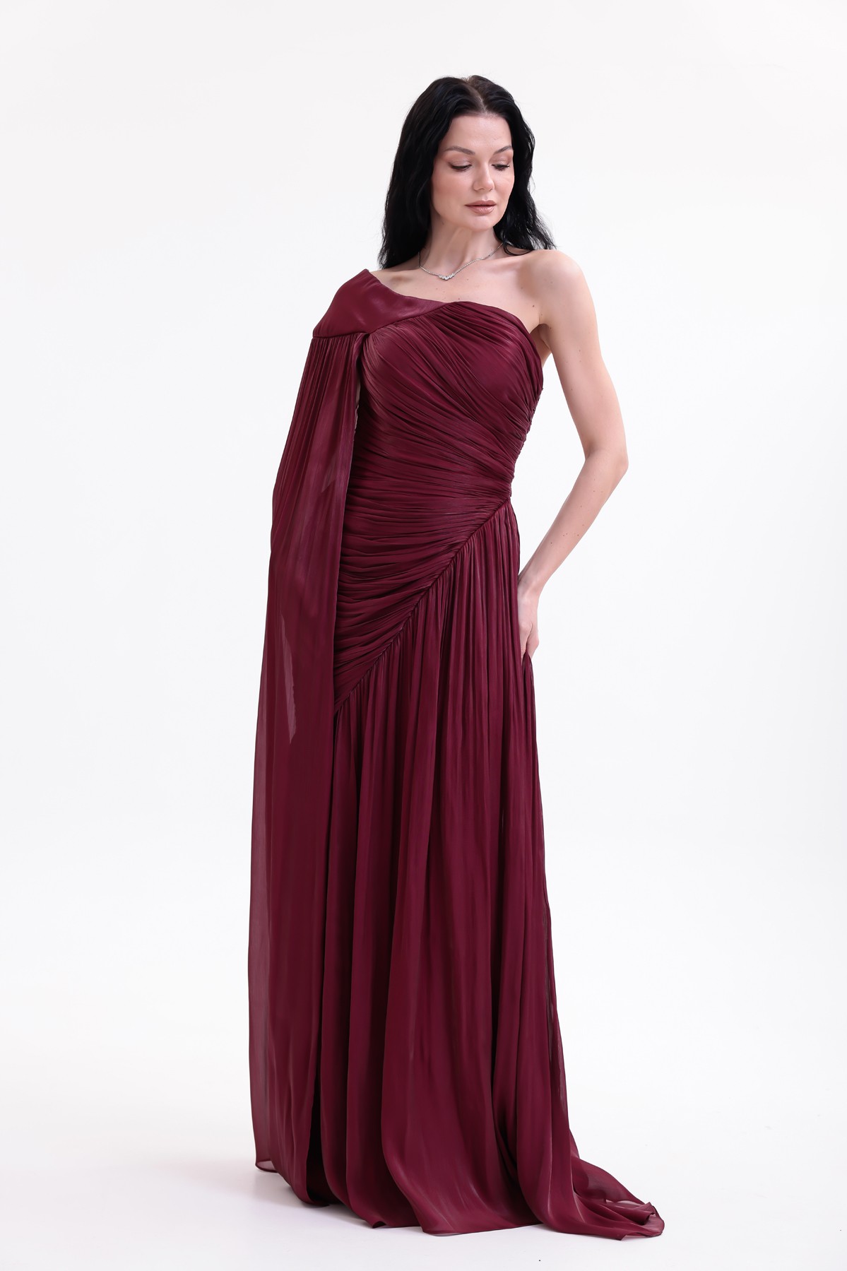 BDM Exclusive Parlak Şifon Drape Kollu Tek Omuz Premium Abiye Elbise