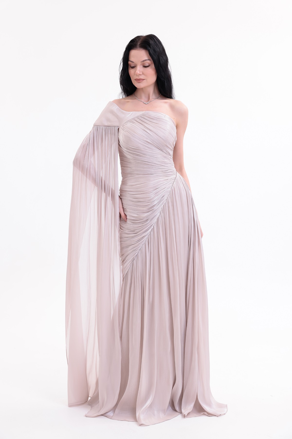 BDM Exclusive Parlak Şifon Drape Kollu Tek Omuz Premium Abiye Elbise