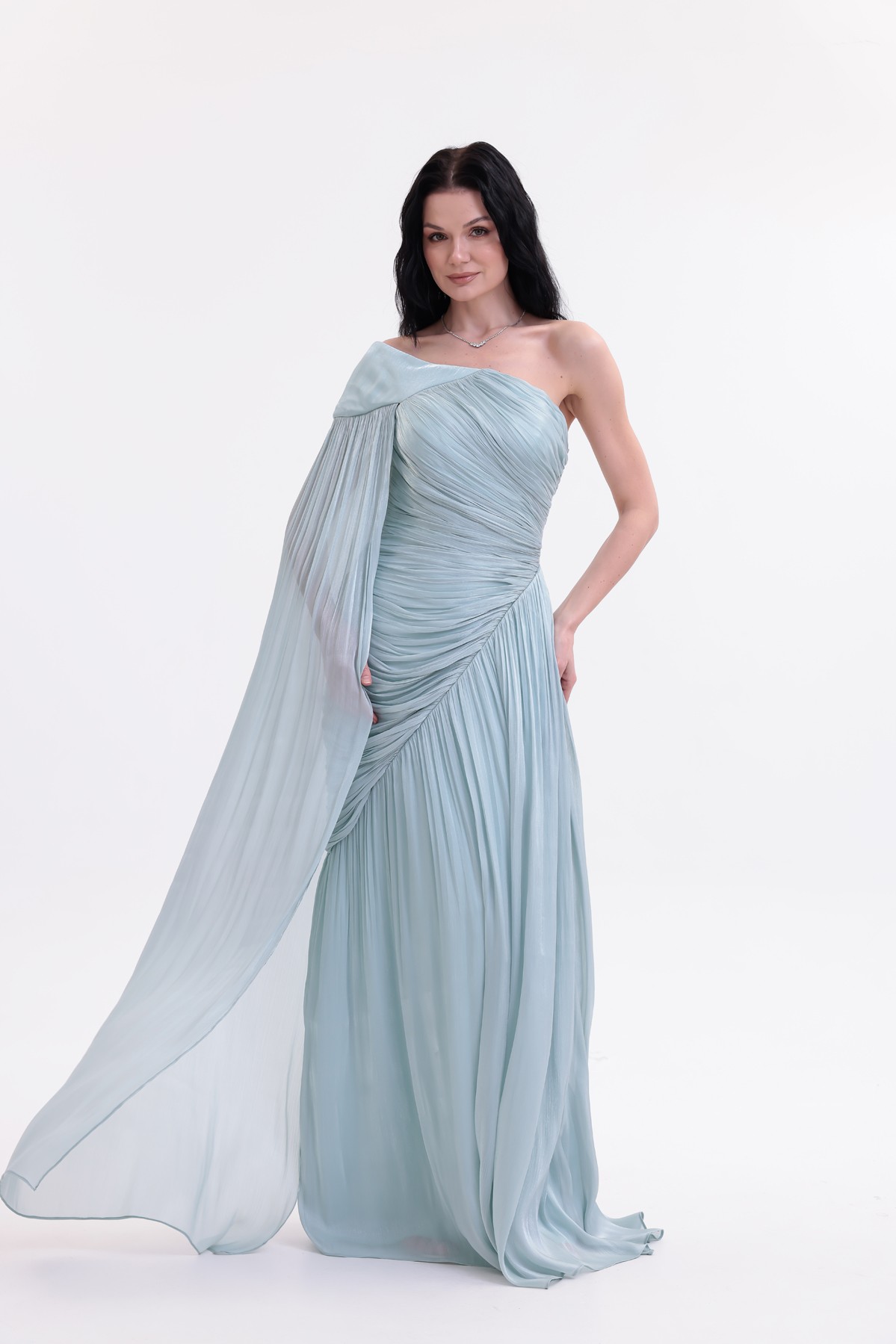 BDM Exclusive Parlak Şifon Drape Kollu Tek Omuz Premium Abiye Elbise