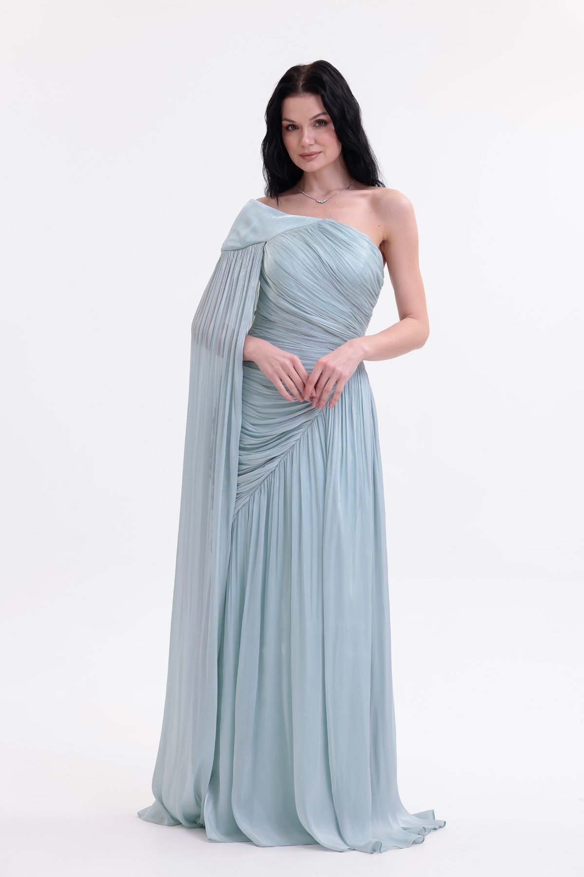 BDM Exclusive Parlak Şifon Drape Kollu Tek Omuz Premium Abiye Elbise