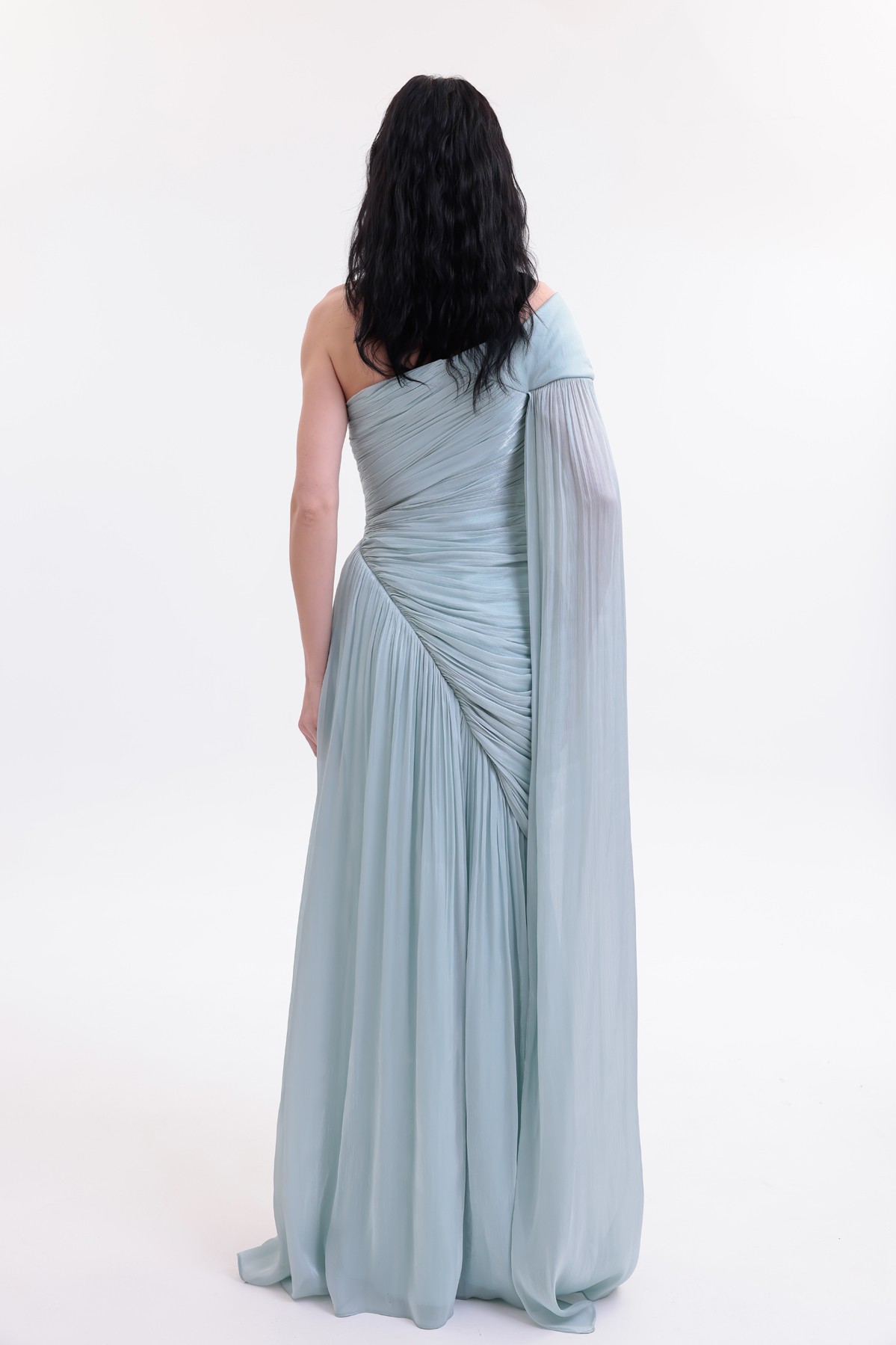 BDM Exclusive Parlak Şifon Drape Kollu Tek Omuz Premium Abiye Elbise