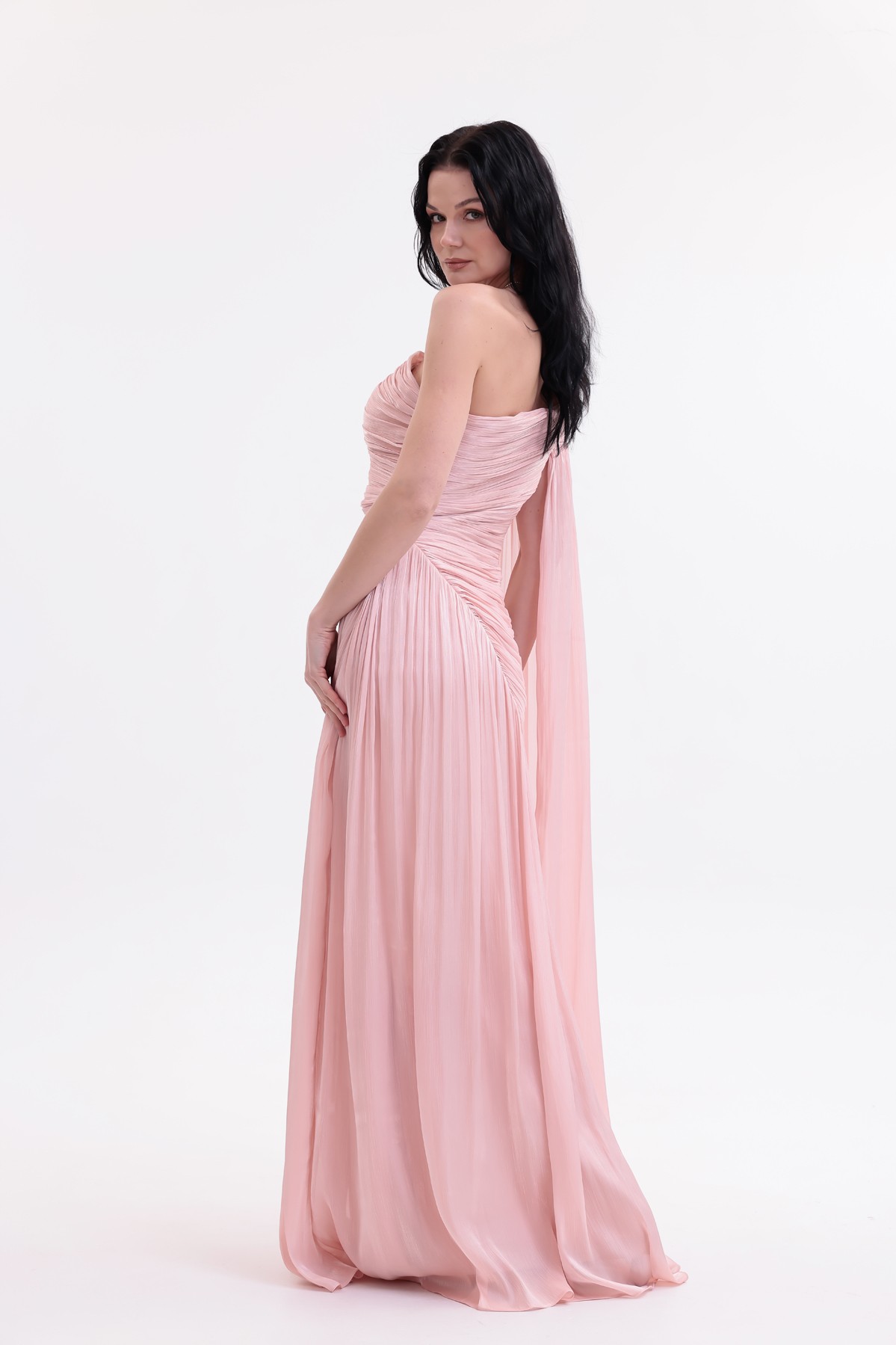 BDM Exclusive Parlak Şifon Drape Kollu Tek Omuz Premium Abiye Elbise