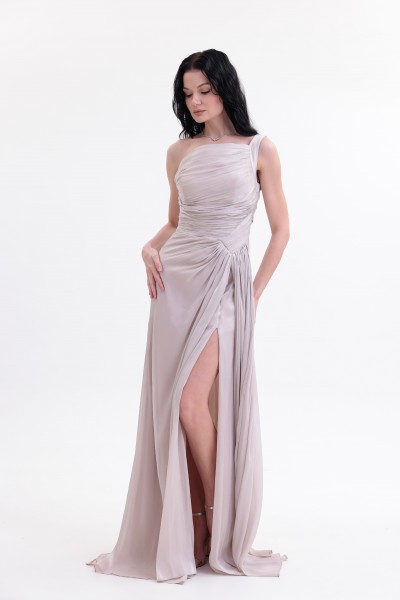 BDM Exclusive Parlak Şifon Drape Detaylı Tek Omuz Yırtmaçlı Premium Abiye Elbise BDM Exclusive Parlak Şifon Drape Detaylı Tek Omuz Yırtmaçlı Premium Abiye Elbise