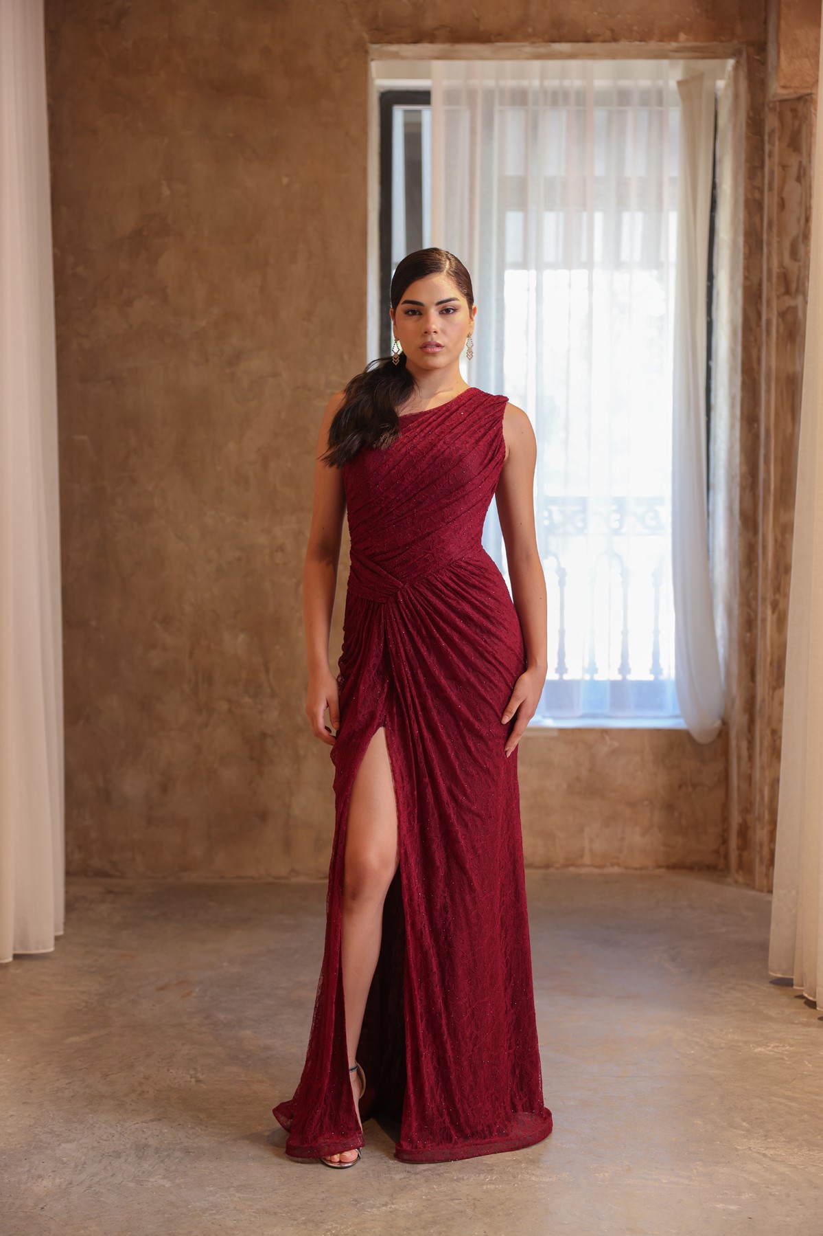 Taş Baskılı Dantel Drape Detaylı Tek Omuz Yırtmaçlı Premium Abiye Elbise Taş Baskılı Dantel Drape Detaylı Tek Omuz Yırtmaçlı Premium Abiye Elbise